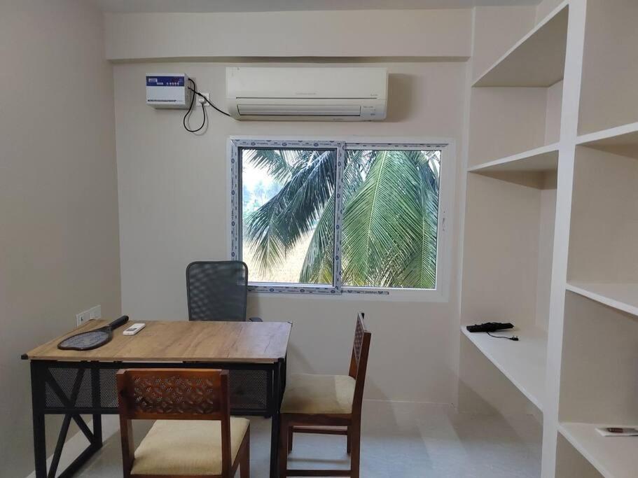 Gangi Kota North Flat Kovvur