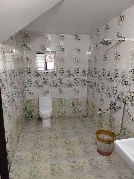 Gangi Kota North Flat * Kovvur